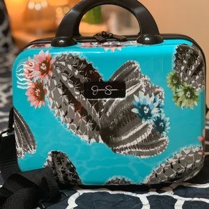 Jessica simpson cute small luggage